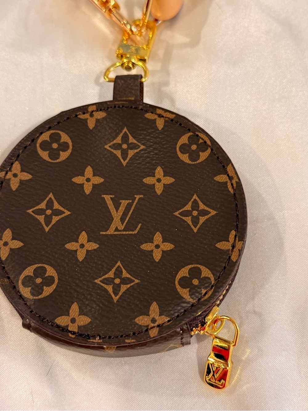 BROWN MONOGRAM COIN ZIPER POUCH